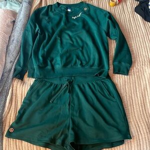 New old navy cozy sweater shorts set